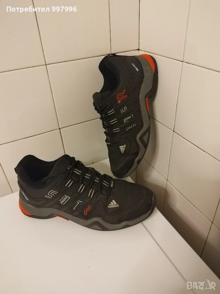 оригинални непромокаеми маратонки-ADIDAS terrex-42номер , снимка 1