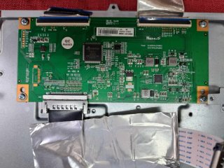 Carte T-Con RUNTK 4323TP ZE Pour TV Philips 32PFL8404H/12 – Occasion Fonctionnelle