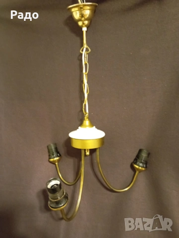 Красив стариннен полилей изработен от месинг и порцелан, снимка 2 - Полилеи - 53268930