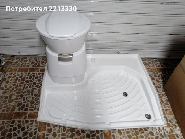 Тоалетна Dometic за кемпер каравана или бус , снимка 2 - Каравани и кемпери - 36116801