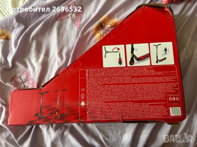 Детска тротинетка Ferrari Freestyle, снимка 5 - Скейтборд, ховърборд, уейвборд - 53483089