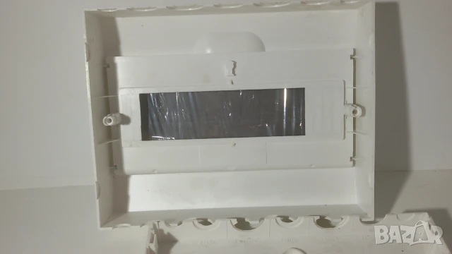 Електрическа кутия Schneider Electric EZ9E112S2S, снимка 12 - Други стоки за дома - 51316665