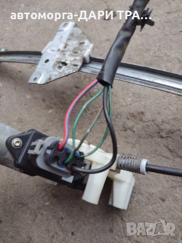 Стъклоповдигач за Мицубиши Каризма 1998г, снимка 3 - Части - 50473792