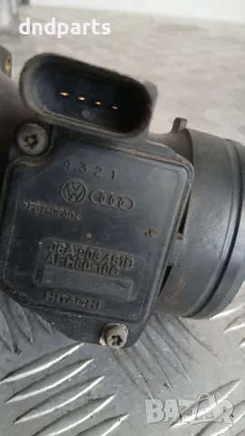 Дебитомер VW Golf 4 1.6i 1999 06A906461B AFH60-10C Volkswagen Golf IV (1998-2004), снимка 2 - Части - 56013640