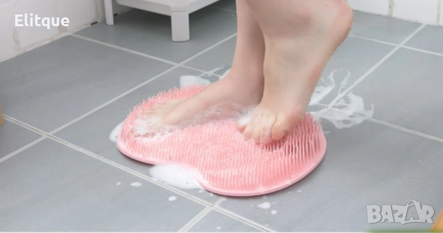 Хигиенно пособие за по-добро почистване и масаж на гърба по време на къпане