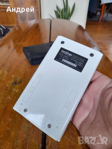 Стар калкулатор Brother, снимка 5 - Друга електроника - 40730780