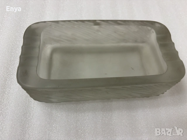 Винтидж пепелник от матирано стъкло, снимка 2 - Антикварни и старинни предмети - 53737852