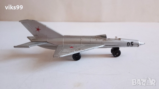 Метални Самолети Произведени в България, снимка 13 - Колекции - 52954764