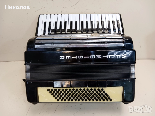 Акордеон Weltmeister Consona 96 баса