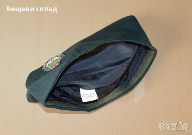 Шапка пилотка на гранична полиция, снимка 3 - Антикварни и старинни предмети - 52240220