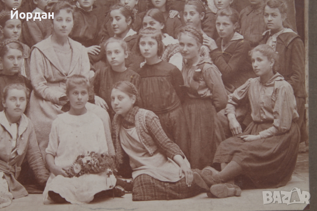 Снимка девойки 1920-та година, снимка 5 - Антикварни и старинни предмети - 44639198