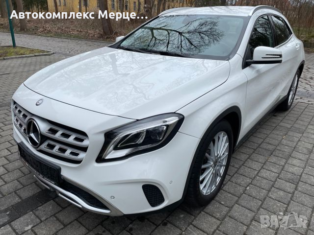 Mercedes-Benz GLA 180 7G-DCT, снимка 2 - Автомобили и джипове - 36417137