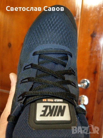 Nike Shield Free Rn. 42нм. 26,5см., снимка 10 - Маратонки - 53662419