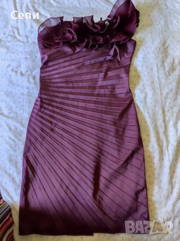 Рокля с едно рамо 