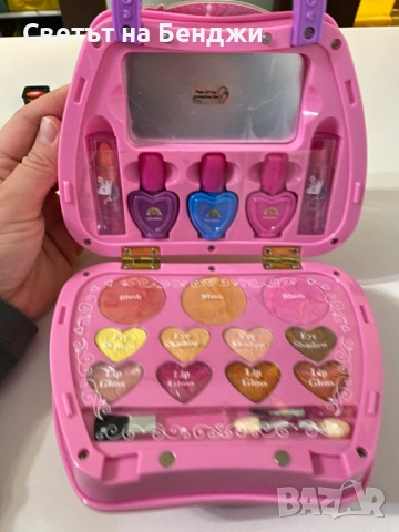 Детски комплект гримове за красота в чантичка, снимка 3 - Други - 52842536