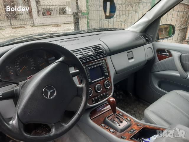 Mercedes ML400, снимка 7 - Автомобили и джипове - 44628716