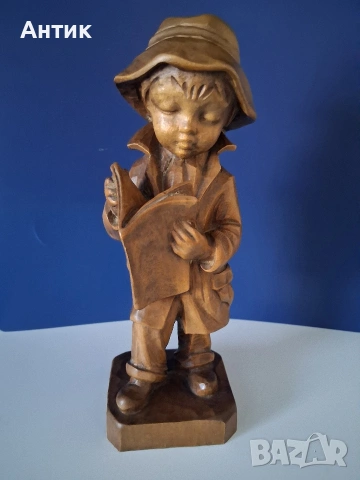 Красива Стара Дървена Фигура Момченце Белгия 
