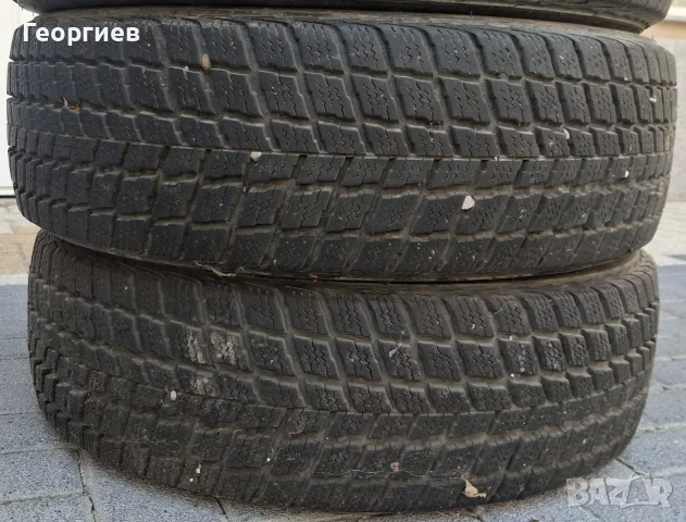 Зимни гуми NEXEN WinGuard SUV 215/65-16, снимка 3 - Гуми и джанти - 55847232