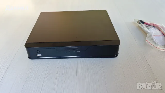 MaxxOne M1P-NH104-A Хибриден DVR/NVR за до 4 аналогови или IP камери, снимка 2 - Комплекти за видеонаблюдение - 56340367