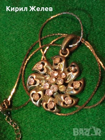 СТАР ПОСРЕБРЕН ФЛОРАЛЕН АРТ МЕДАЛЬОН с ИНКРУСТИРАНИ КРИСТАЛИ 20848, снимка 2 - Колиета, медальони, синджири - 35228577