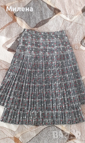 Дамски костюм от соца, снимка 2 - Комплекти - 53632429