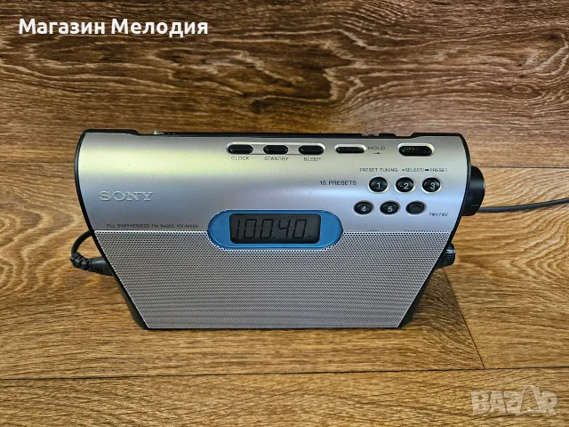 Радио SONY ICF-M600 Silver 1 – PLL Synthesized, 10 Памети, отличен., снимка 2 - Радиокасетофони, транзистори - 55797098