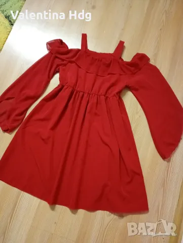 Червена рокля за момиче 