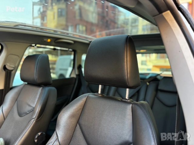 Peugeot 308 SW Facelift, снимка 9 - Автомобили и джипове - 52709210