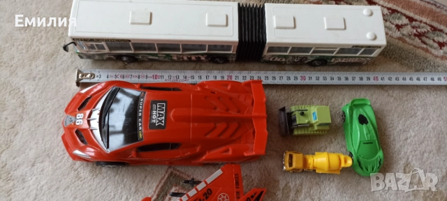 Автобус, кола, самолет , снимка 2 - Коли, камиони, мотори, писти - 52070000