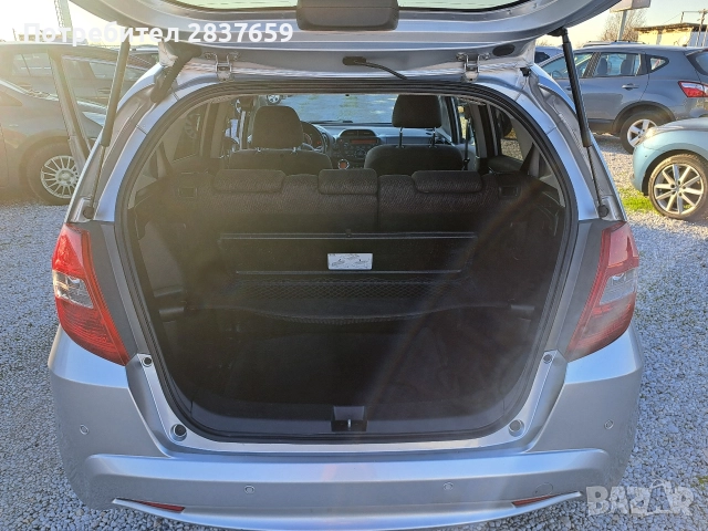 Хонда JAZZ 1.4 - 100 к.с. 2014 г, снимка 14 - Автомобили и джипове - 52770975