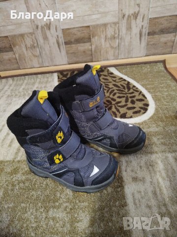 туристически апрески боти Jack wolfskin , снимка 5 - Детски боти и ботуши - 42342445