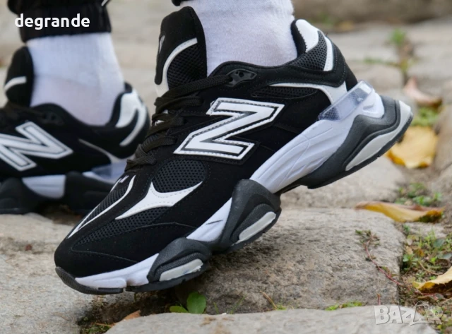 Дамски маратонки New Balance в черно и бяло