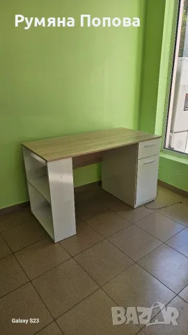 Бюро, бяло и дъб сонома