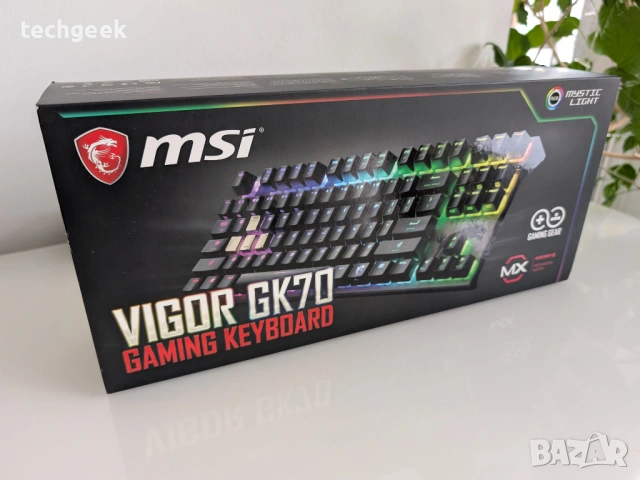 [НОВА] Гейминг клавиатура MSI Vigor GK70 - RGB подсветка, Cherry MX Red, снимка 2 - Клавиатури и мишки - 53175029