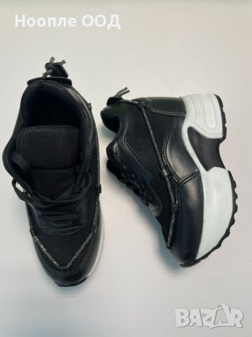 Дамски спортни обувки с връзки - Черни с Бял - 36, снимка 1 - Кецове - 41792251