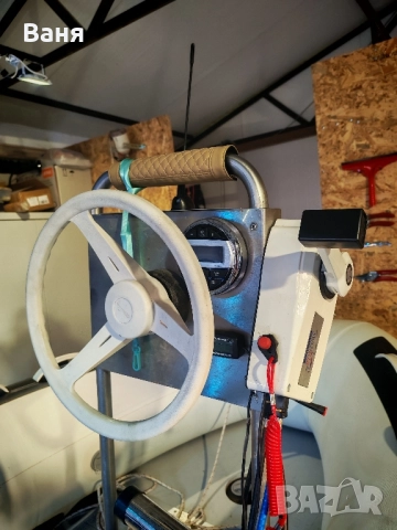 Надуваем Zander 3,30m. с конзола,алум.под,сонар lowrance elite 4 chirp и двиг.Merkury 6 Hp, снимка 8 - Воден транспорт - 51546880