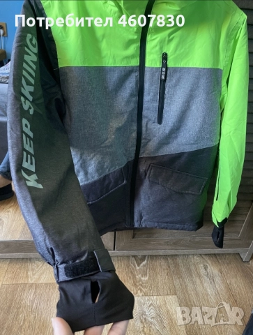 Страхотно яке, снимка 2 - Детски якета и елеци - 51877928