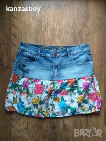 desigual - страхотна пола КАТО НОВА, снимка 5 - Поли - 36130018