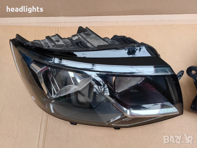 Фар за VW T6 Transporter Multivan / ВФ Т6 , снимка 4 - Части - 52943047