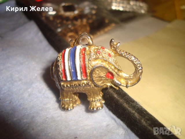 ТАЙЛАНДСКО КРАСИВО ОЛОВНО СЛОНЧЕ с ЕМАЙЛ и ПОЗЛАТА МЕДАЛЬОН ТАЛИСМАН СИМВОЛ на ТАЙЛАНД 26107, снимка 3 - Колекции - 36095050