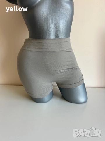 Спортни къси панталонки 