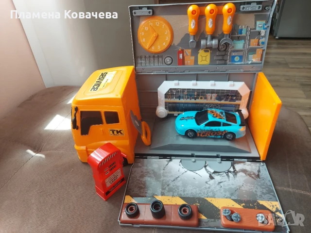 Детски мобилен автосервиз-камион