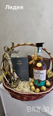 Подаръчни кутии и кошници 