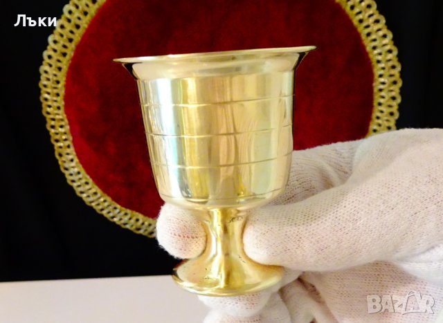 Масивна бронзова чаша на столче 140 гр., снимка 4 - Антикварни и старинни предмети - 41634393
