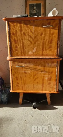 Две легла, тоалетка и две нощни шкафчета, снимка 9 - Спални и легла - 48920045