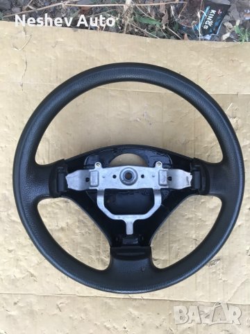 Suzuki Linea - волан.