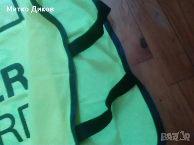 Елек на  стюард оригинален №83 от Евро 2016г по футбол във Франция, снимка 5 - Футбол - 47410238