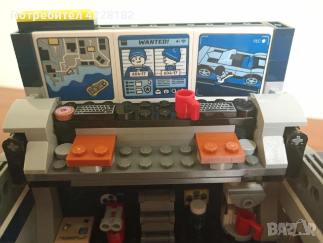 Lego city Police Mobile Crime Lab Truck, снимка 15 - Конструктори - 53297380