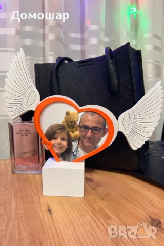 Декоративна рамка със сърце и крила, снимка 4 - Статуетки - 52939475