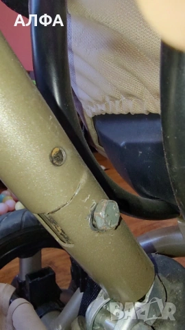 Chipolino Детска триколка за близнаци / породени деца 2Play златисто бежово , снимка 17 - Стоки за близнаци - 47283688